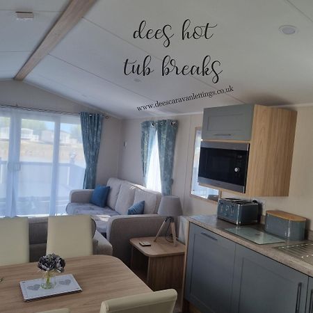 Pinewood Retreat 37 Fishing Lake With Hot Tub The Grange Mablethorpe Exterior foto