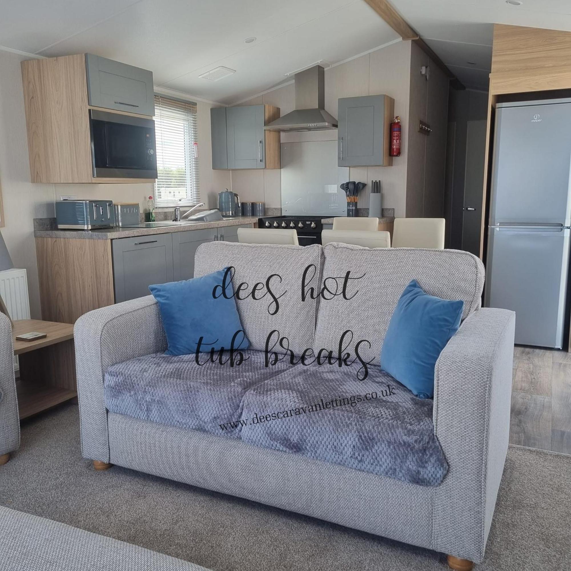 Pinewood Retreat 37 Fishing Lake With Hot Tub The Grange Mablethorpe Exterior foto